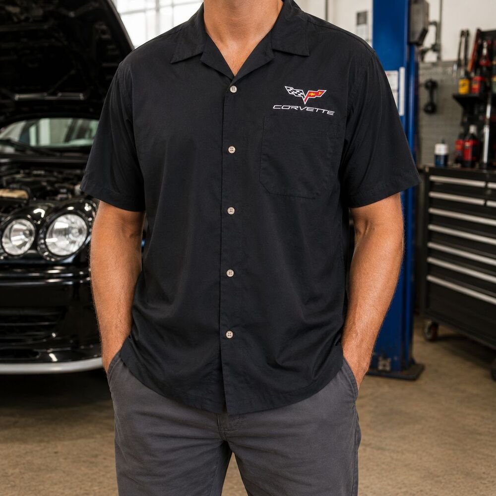 Eagle Dry Goods Corvette Racing Men's Medium Black Button Up Shirt